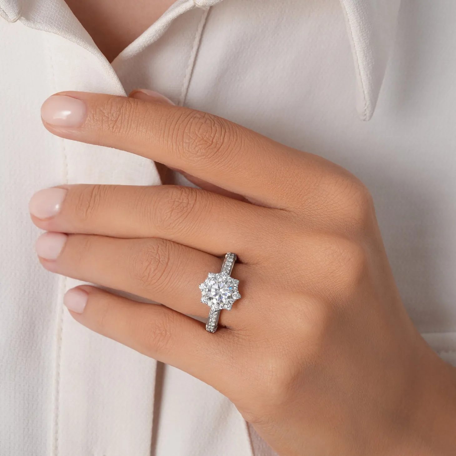 Enchanted Star Lab Grown Diamond 14K Gold Belle Halo Engagement Ring with Rose Gallery